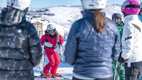 Jillian Vogtli hosting a womens ski clinic at Deer Valley.