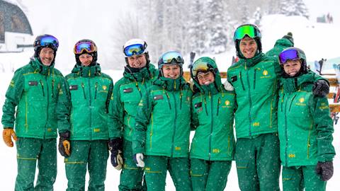 Deer Valley Ski Instructors standing together for group photo