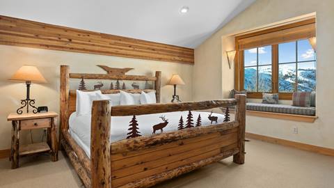 Bedroom in Deer Valley Lodging Property 3020 Thistle.