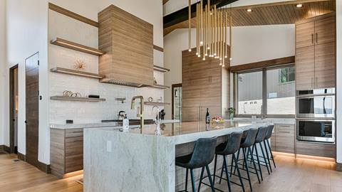 SkyRidge 1592 kitchen counter with stools.